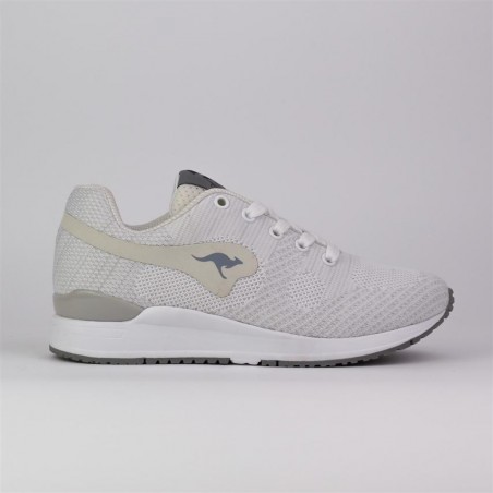 Deportivas de mujer...