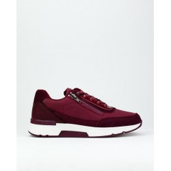 Deportivas de mujer...