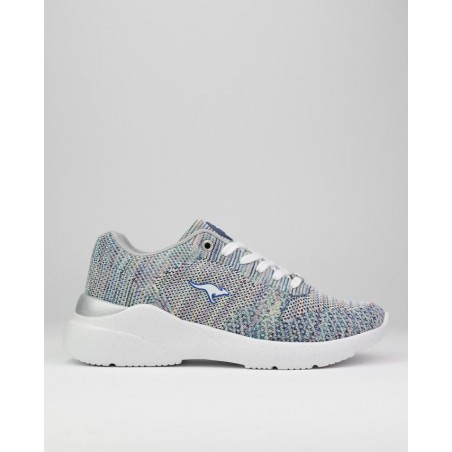 Deportivas de mujer...