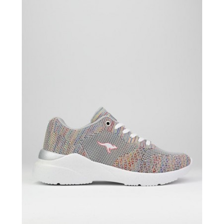 Deportivas de mujer...