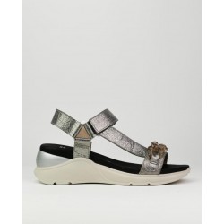 Sandalias de mujer...