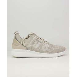 Deportivas de mujer...