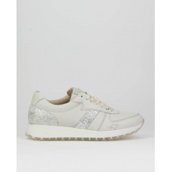 Deportivas de mujer...