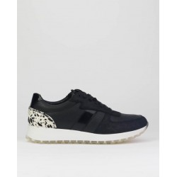 Deportivas de mujer...