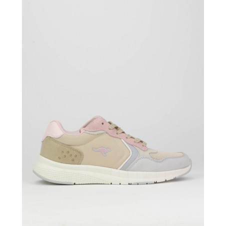 Deportivas de mujer...