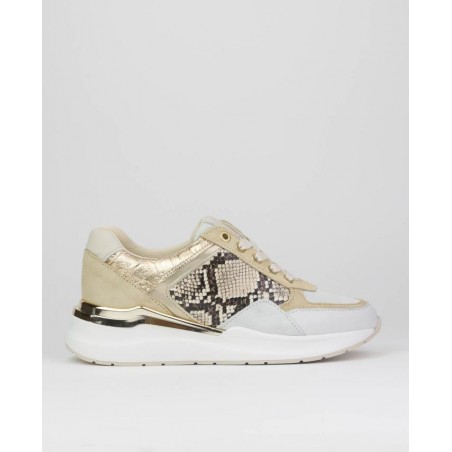 Deportivas de mujer...