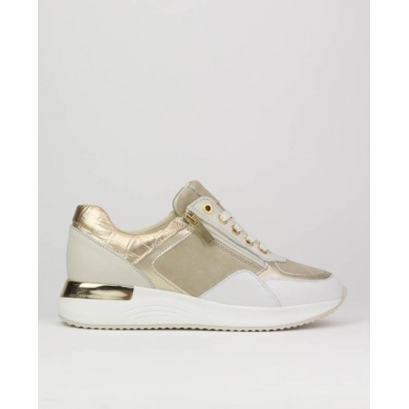 Deportivas de mujer...