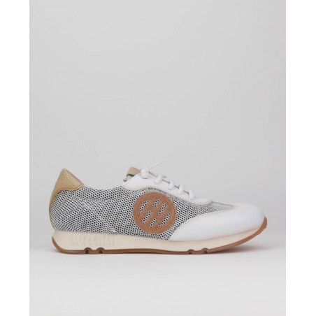 Deportivas de mujer...