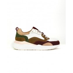 Deportivas de mujer...