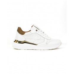 Deportivas de mujer...