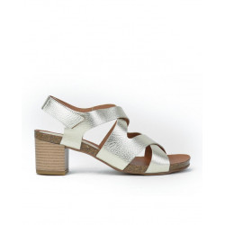 Sandalias de mujer...