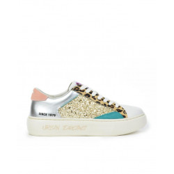 Deportivas de mujer...