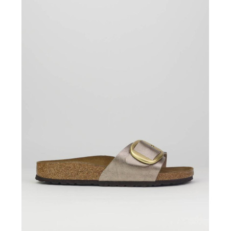 Sandalias de mujer...