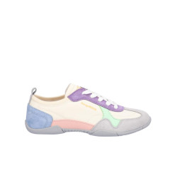 Deportivas de mujer...